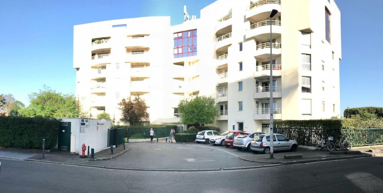 Beau Studio Merignac  Exterior photo